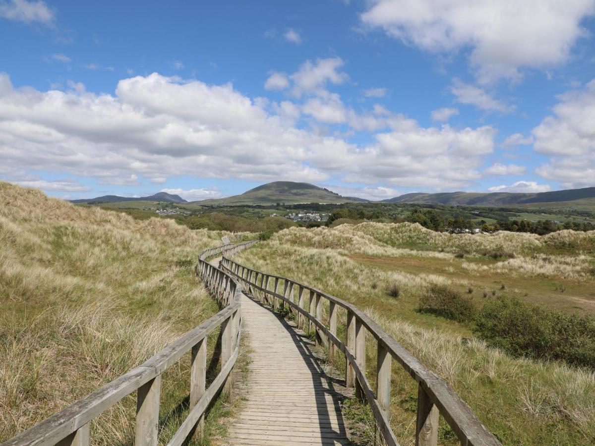 Вилла Ty'N Y Clawdd Dyffryn Ardudwy Экстерьер фото